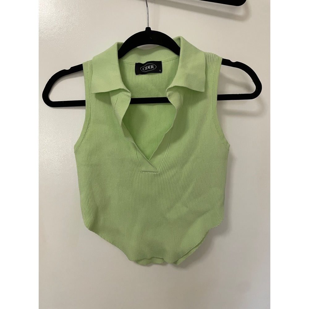 Cider green small crop top collared sleeveless v neck